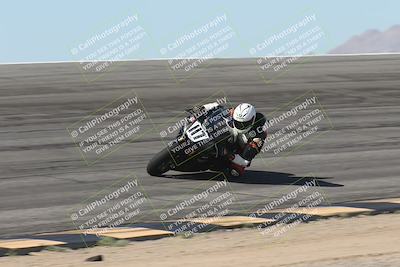 media/Oct-13-2025-Moto Forza (Mon) [[a66d839500]]/2-A Group/Session 2 (Bowl)/